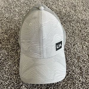 Under Armour Performance Hat